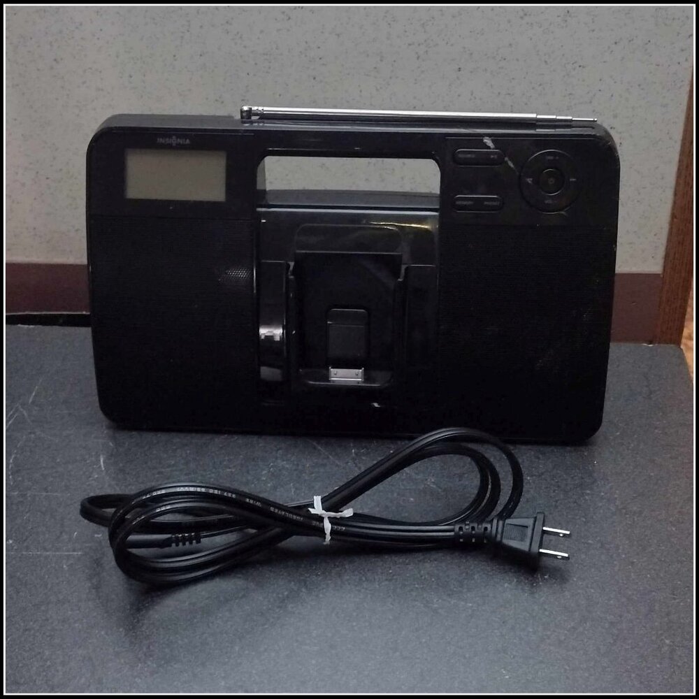 Insignia Ipod Boombox